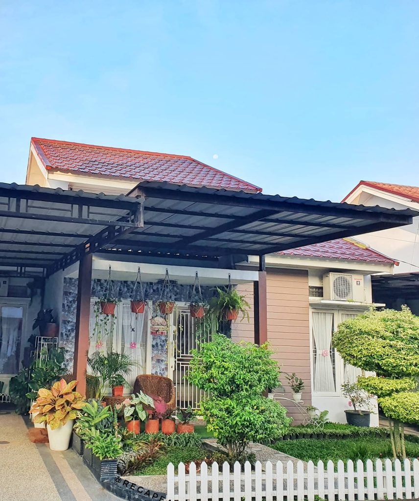 30 Small Front Yard Ideas to Make the Best of Your Outdoor Space