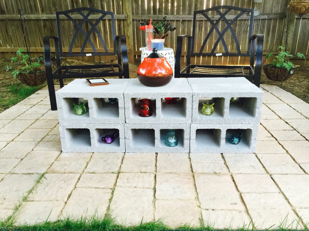 30 Brilliant “DIY Cinder Block” Ideas for Your Garden