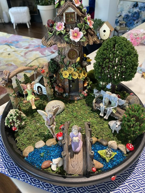 20 Endearing Miniature Fairy Haven Garden Ideas