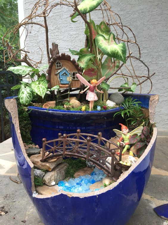 20 Endearing Miniature Fairy Haven Garden Ideas