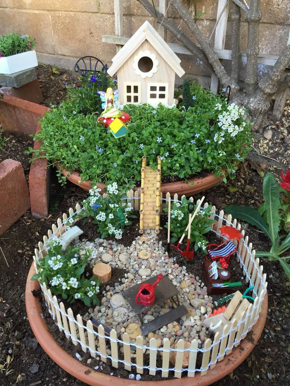 20 Endearing Miniature Fairy Haven Garden Ideas