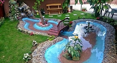 15 Do it Yourself Garden Ideas You Need to See to Believe