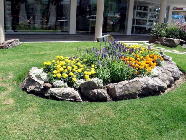 How to design a charming garden island for our garden this spring?
